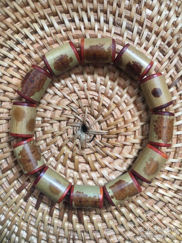 湘妃竹手串,人间至味是清欢,没有比湘妃竹更美的器物了,每一个都如