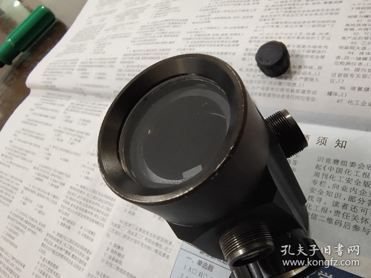 bushnell1x40rd宽窄两用内红点瞄准不带望远功能镜片有个黑点