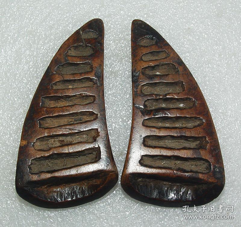 黄杨木卦 八卦 宗教 清代漂亮 (单个长9.3cm宽4.75cm厚1.6cm)