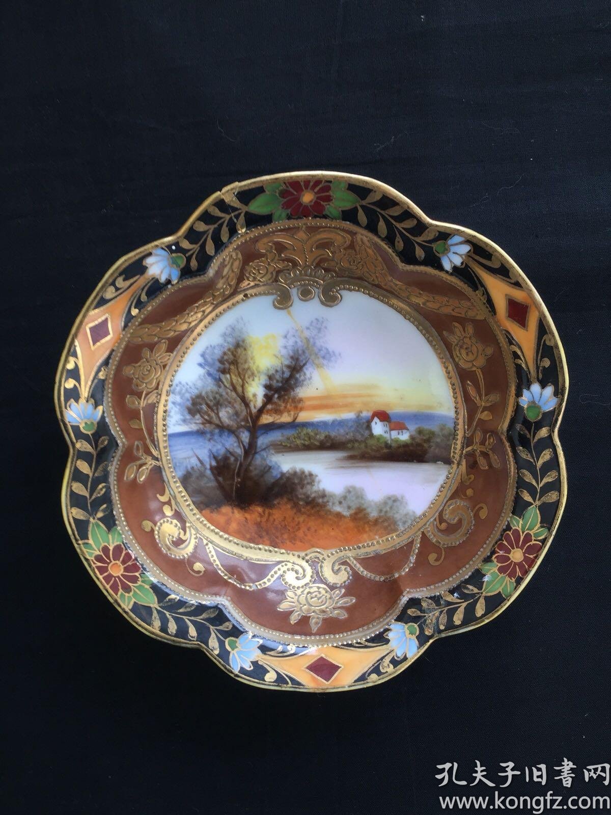 瓷器(304)照片影像(115)文房雅玩(96)玉石金银木器(38)碑帖(23)收藏杂