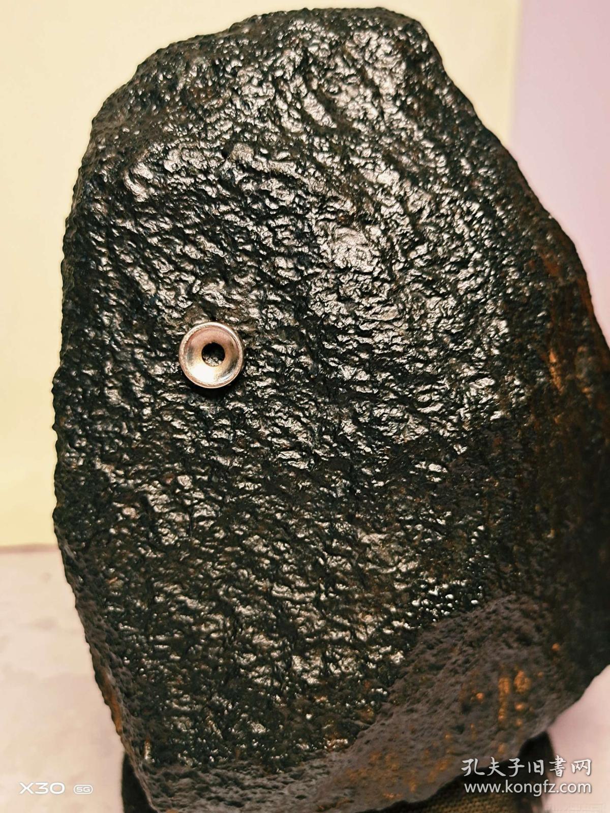 陨石原石,极品"稀有月陨"原石,极好的"月陨"陨石,月陨黑金刚陨石,纹路