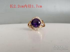 镶嵌蓝宝石戒指