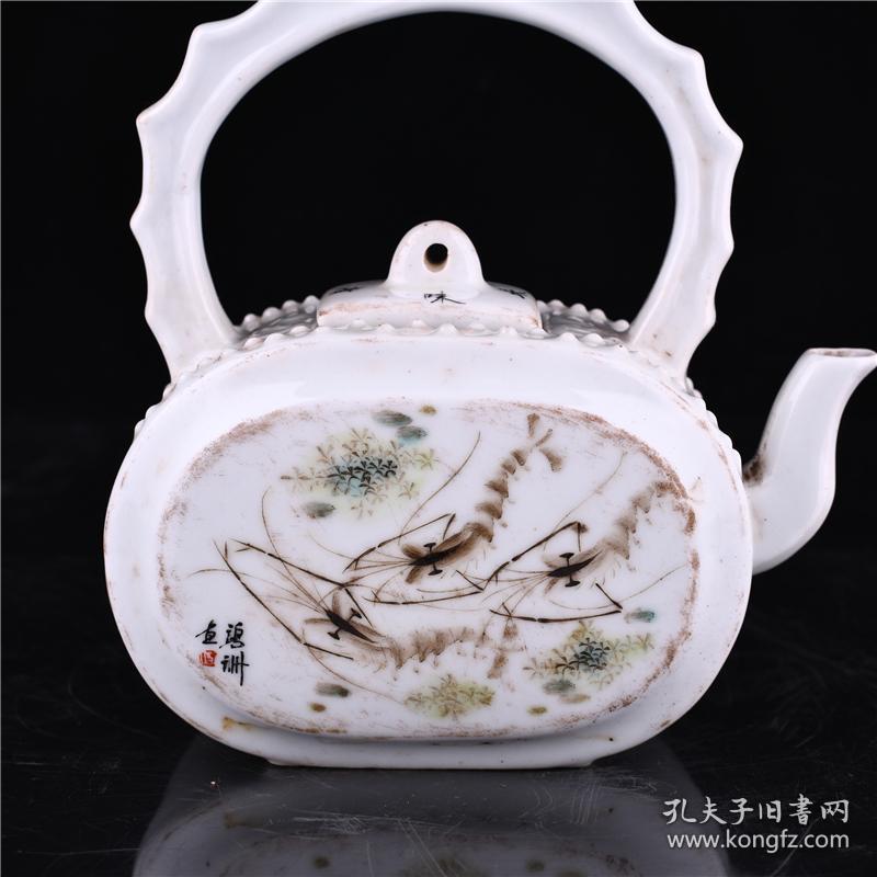 民国珠山八友邓碧珊绘鱼虾同乐提梁壶规格1615cm