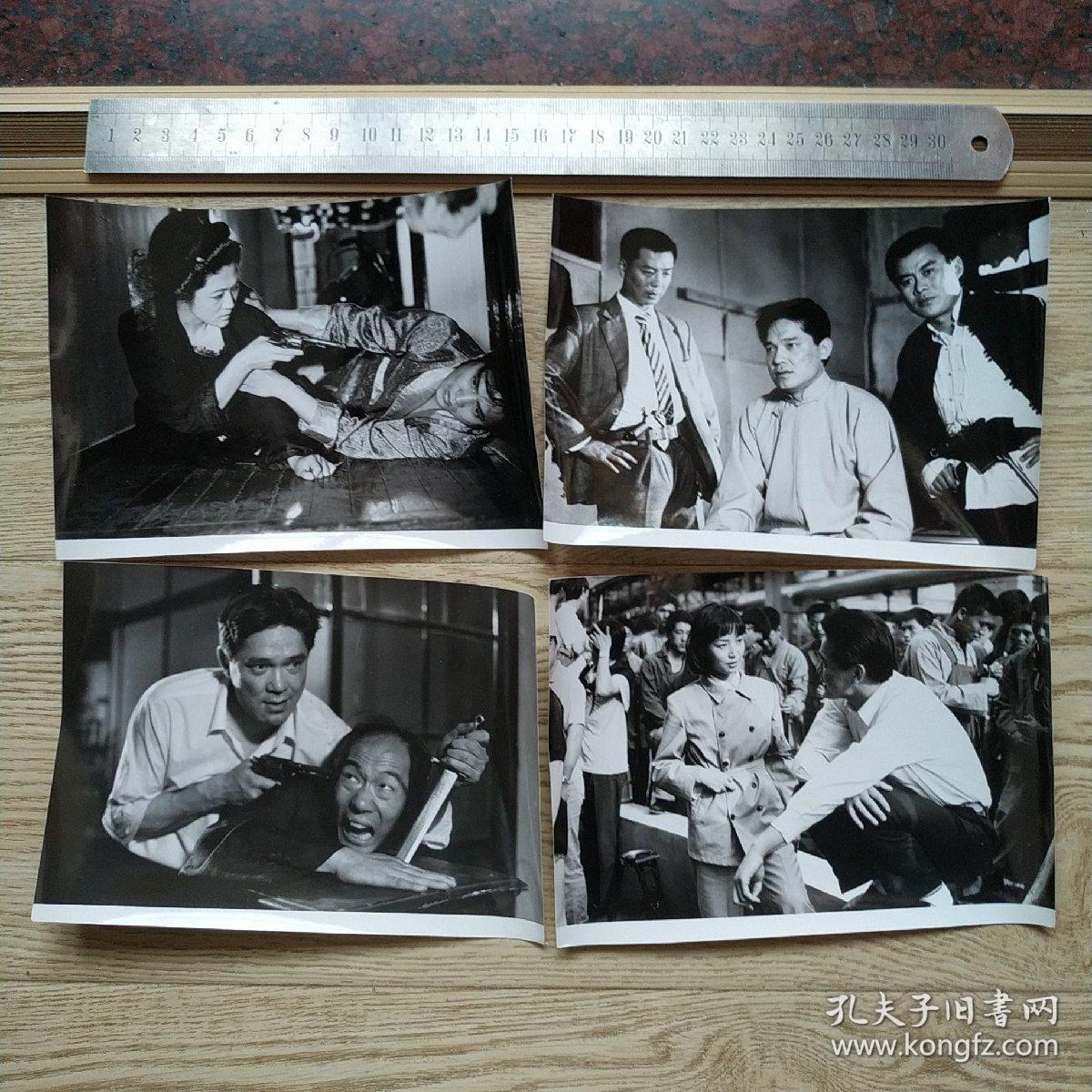 电影剧情剧照照片:喋血金兰【30张全】