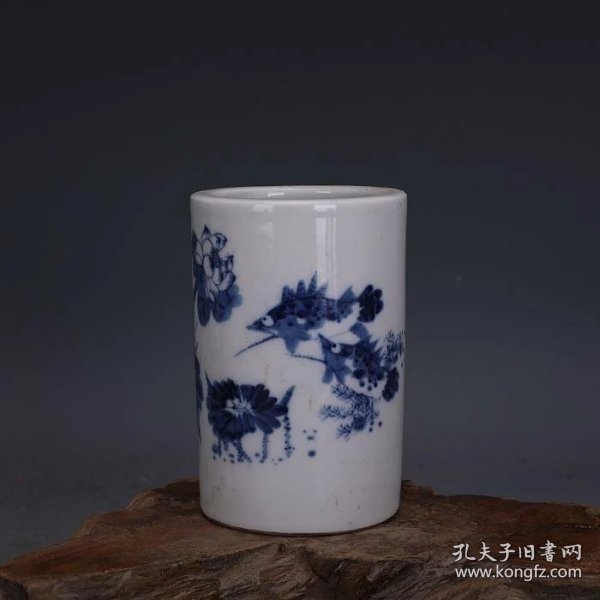 江西瓷业公司青花鱼藻纹笔筒