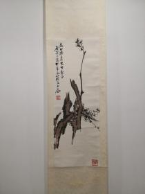 青岛著名老画家：王君华先生国画作品《老梅图》精品立轴一件.（原装老裱）