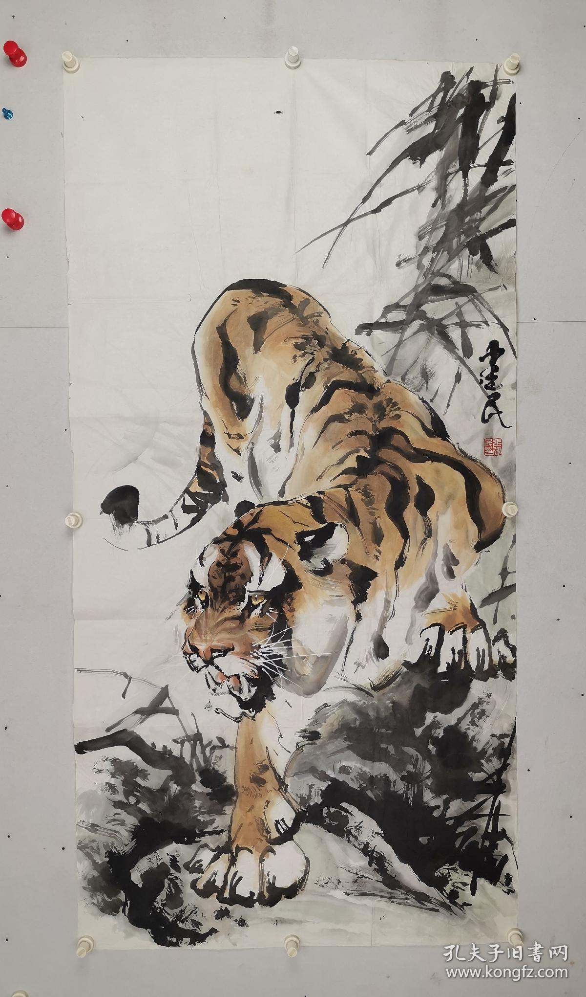 画家张健民先生1957年6月生于北京,五岁学画,八岁拜师著名画家胡爽奄