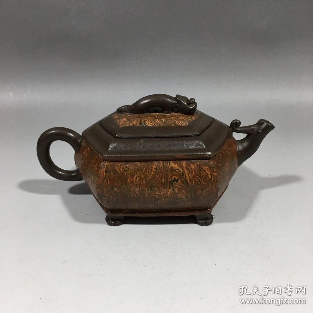 吕尧臣款老紫砂壶