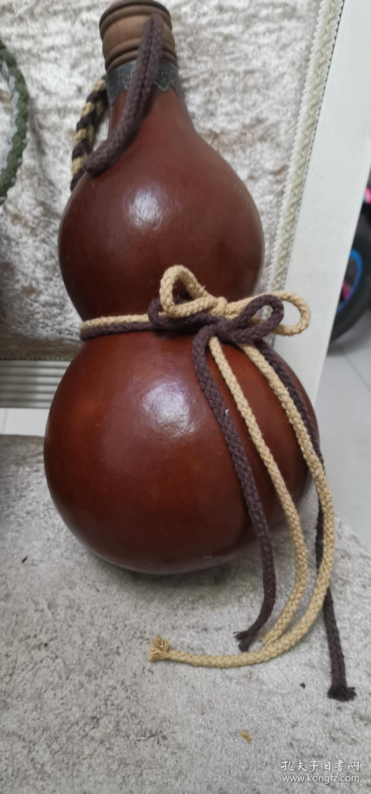 老酒葫芦铜包口大号葫芦制酒葫芦四个单个售价390元可用来装酒或装水