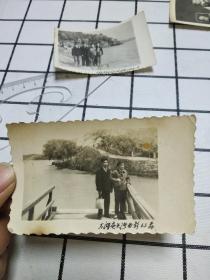 1963年老照片：无锡太湖鼋头渚背景