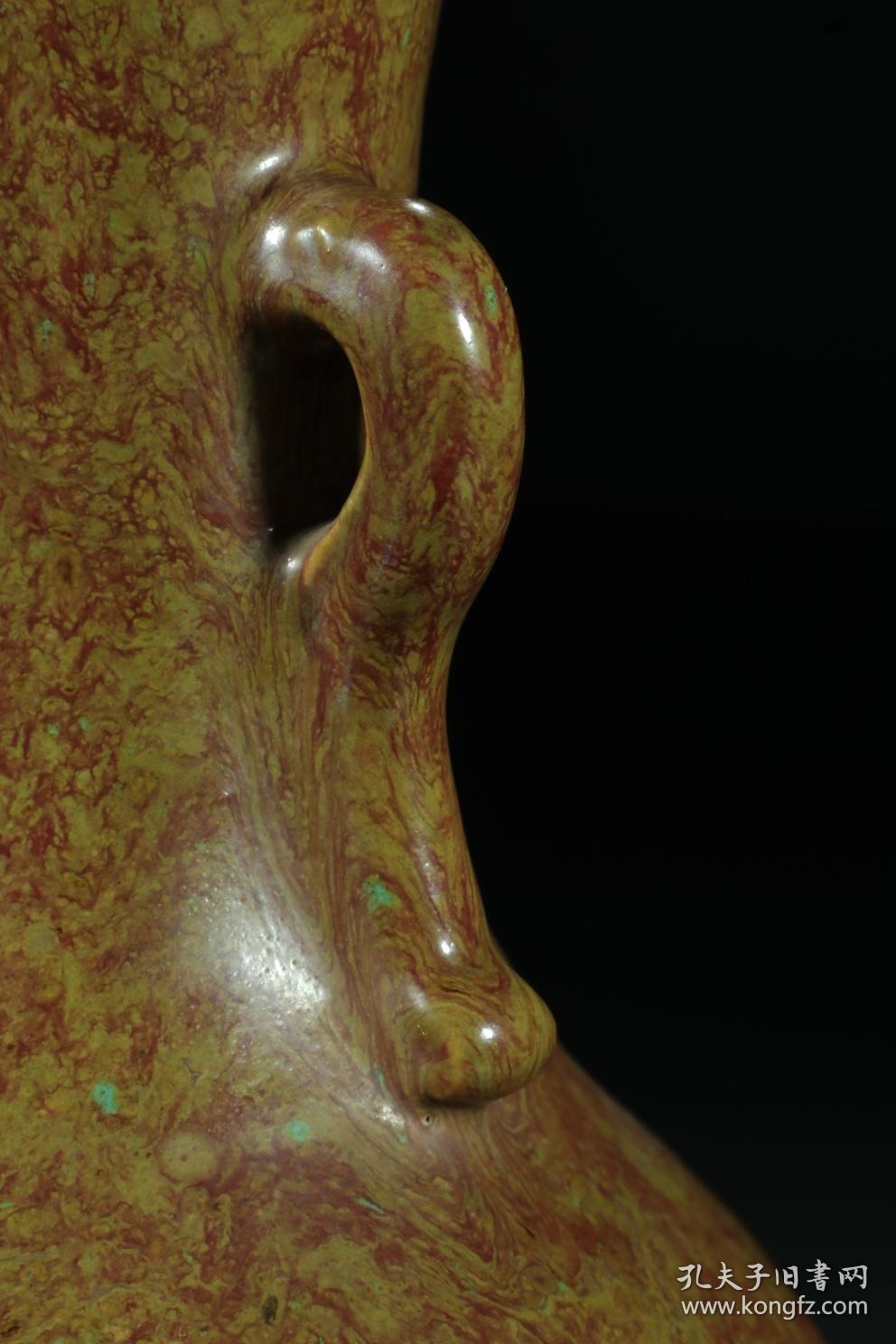 清代大清乾隆年制绞胎釉双耳瓶