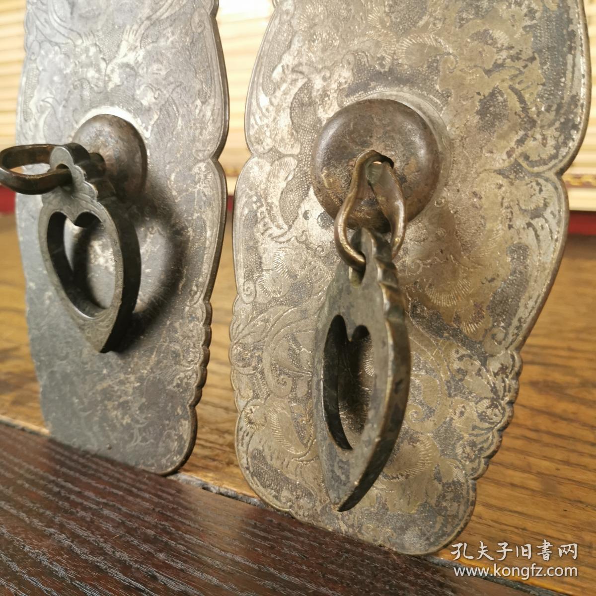 漂亮的刻花老铜件古玩满工鎏银铜拉手民俗怀旧老物件收藏铜器配件