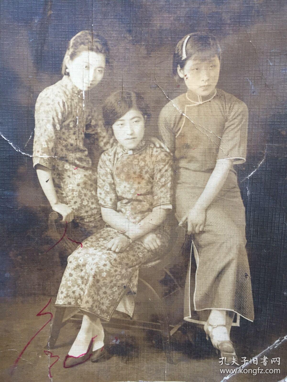 怀佳人兮不能忘民国佳人精品老照片一帧民国时期动荡不堪然而乱世之中