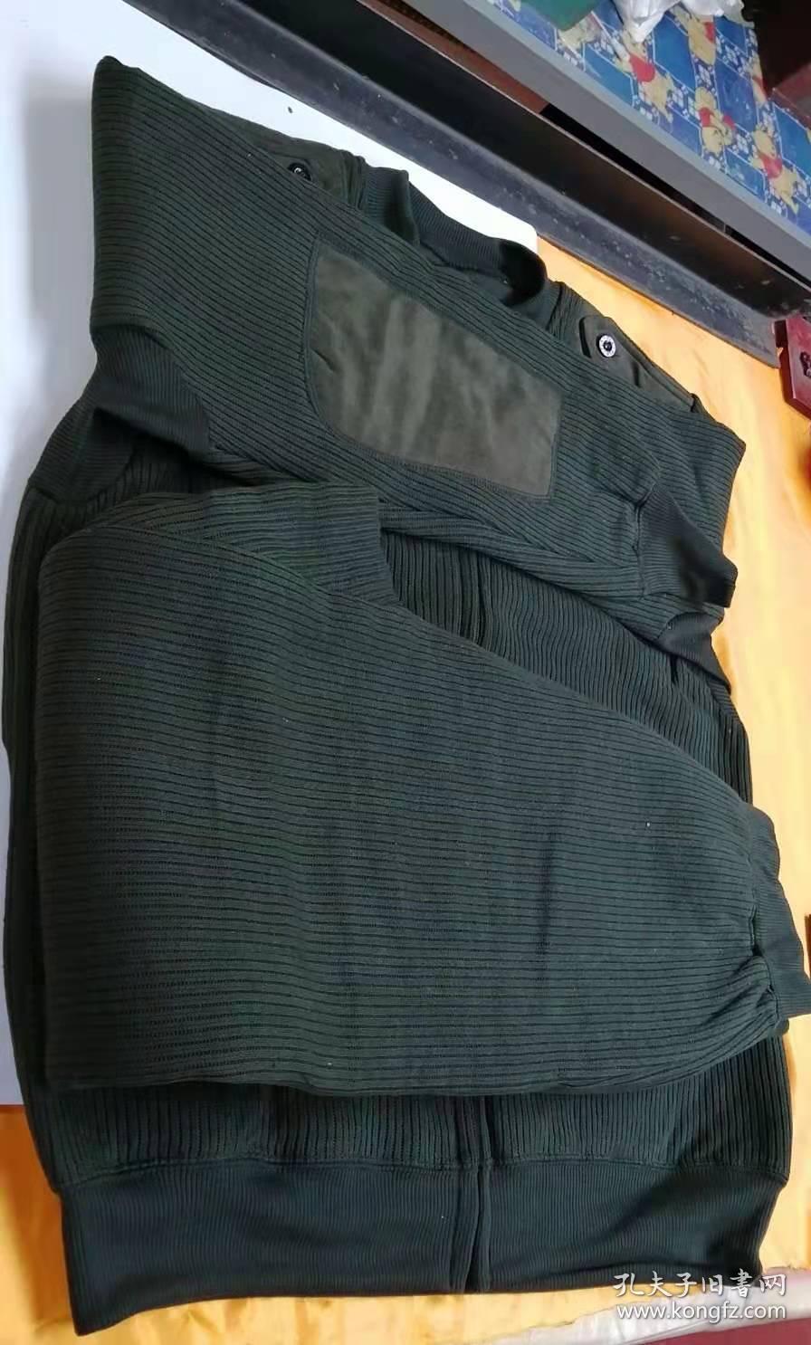 全新的制式***干部绒衣裤套装,品相如图所示