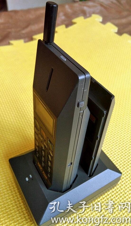 大哥大老手机: nec p388a型手提电话