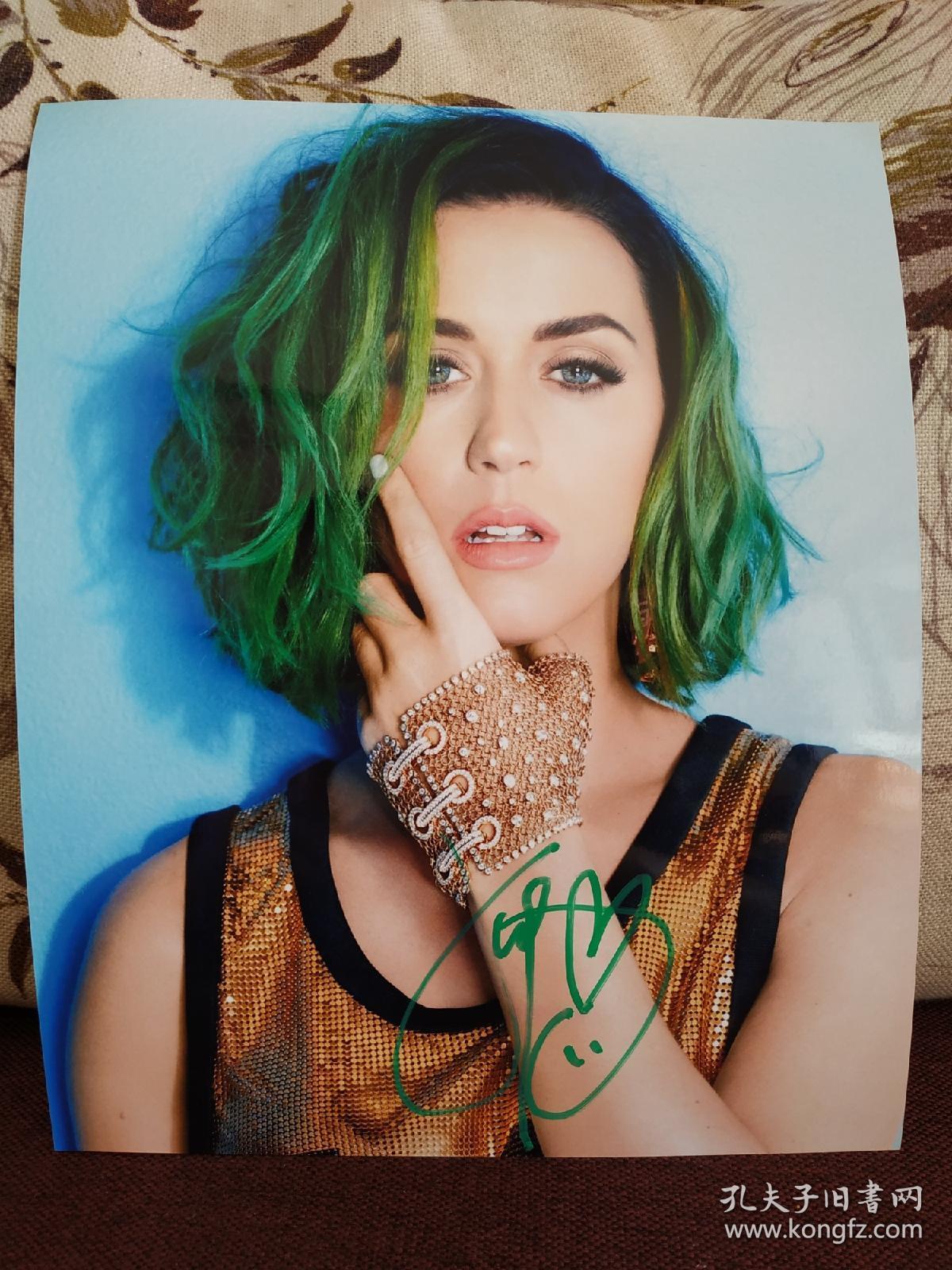 【著名美国流行女歌手,演员,"水果姐" 凯蒂佩里(katy perry) 签名大