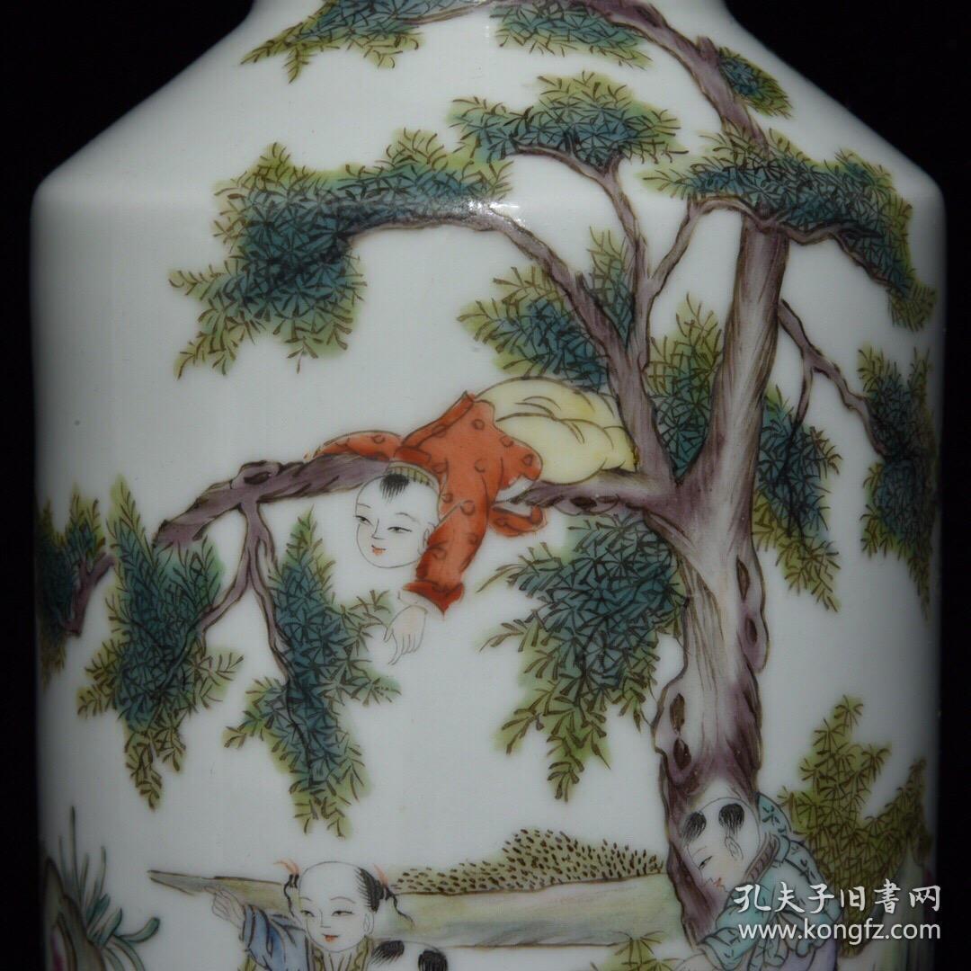 民国方家珍作粉彩婴戏图棒槌瓶
