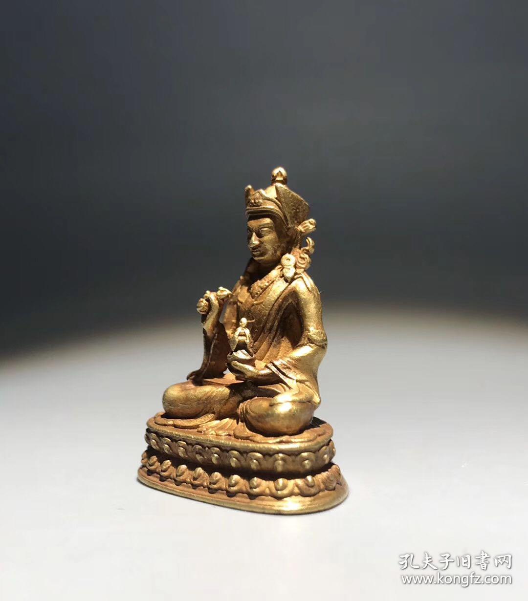 纯金佛像莲花生大士,利益众生圆满