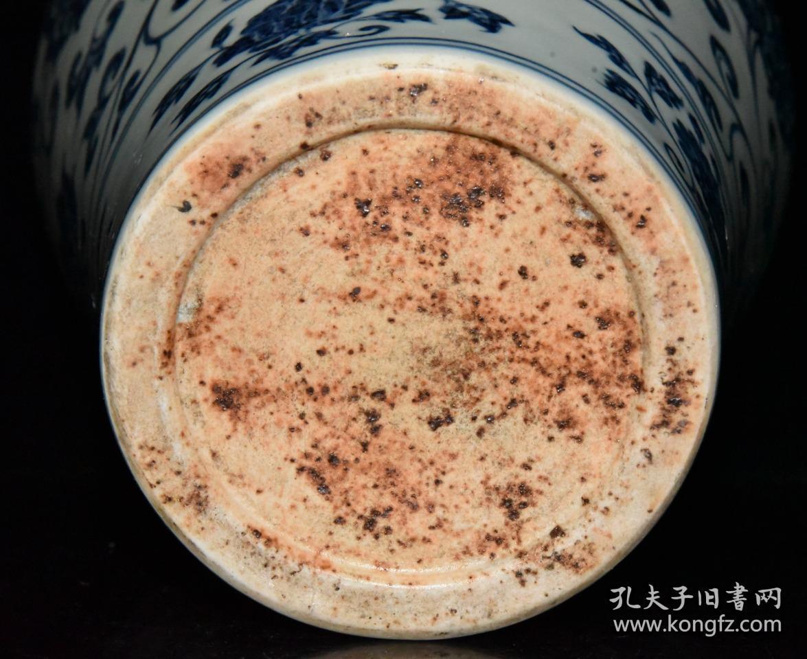 明代永乐青花缠枝牡丹花卉纹梅瓶