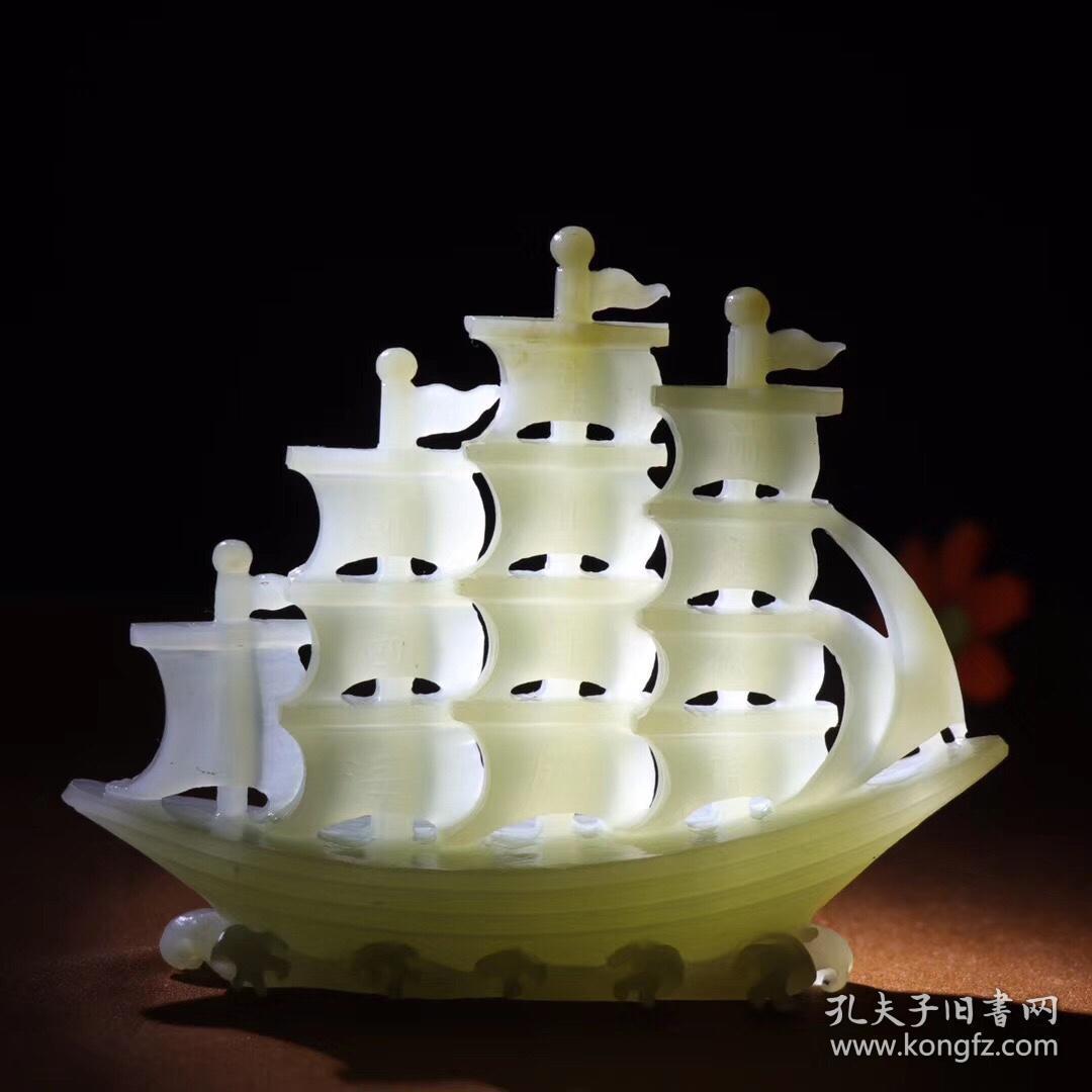 一帆风顺和田玉糖青白玉摆件