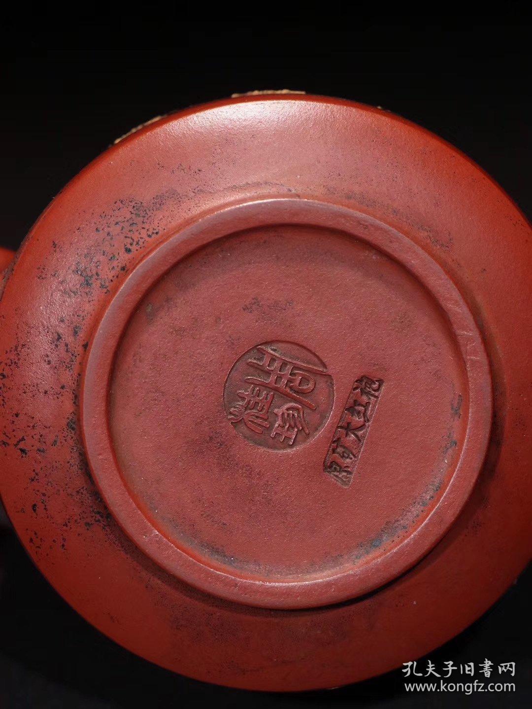 【旧藏 名家周桂珍款紫砂壶】