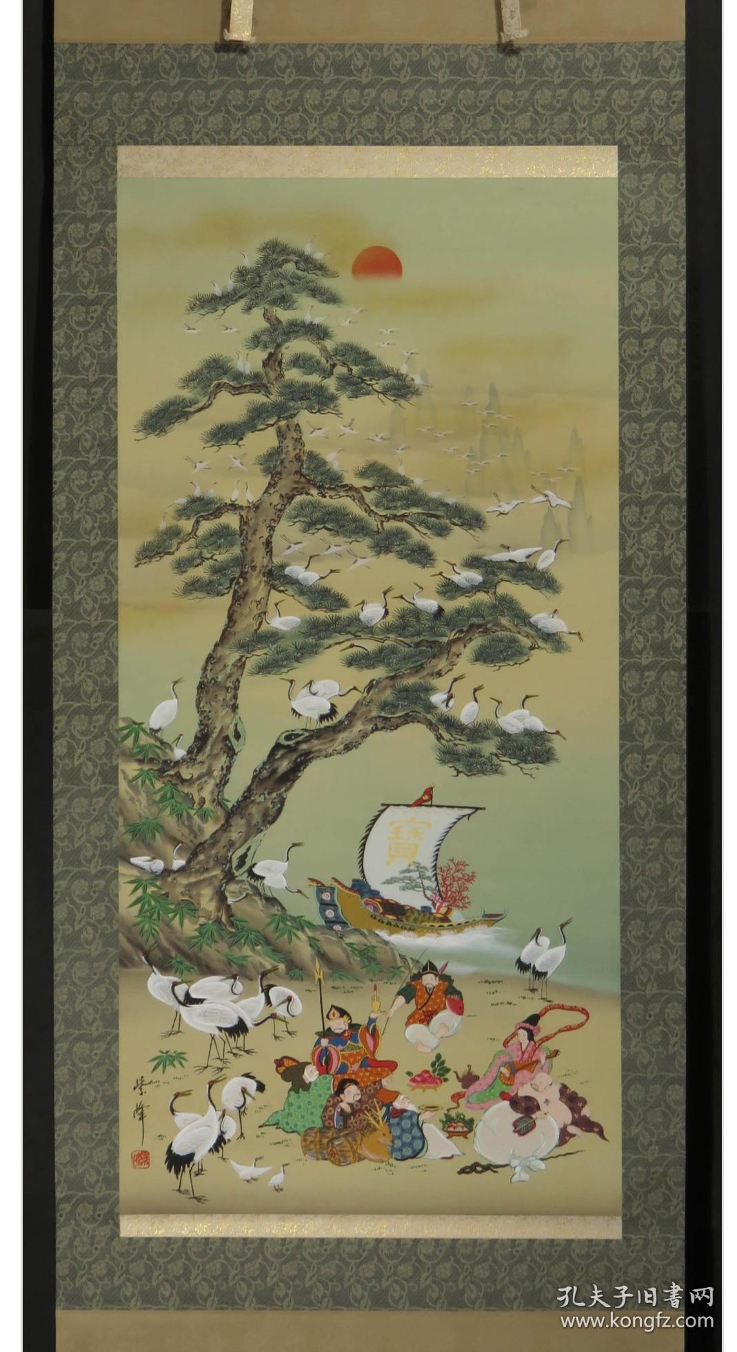七福神宝船百鹤挂轴 已请 绢本纵180cm横63cm 紫峰绘 轴全 悠然自在的一幅七福神 聚会party中 宝船满载靠岸 松柏延年 108只仙鹤千姿百态 动静相宜 福寿财禧 逍遥自在 乐哉 孔夫子旧书网