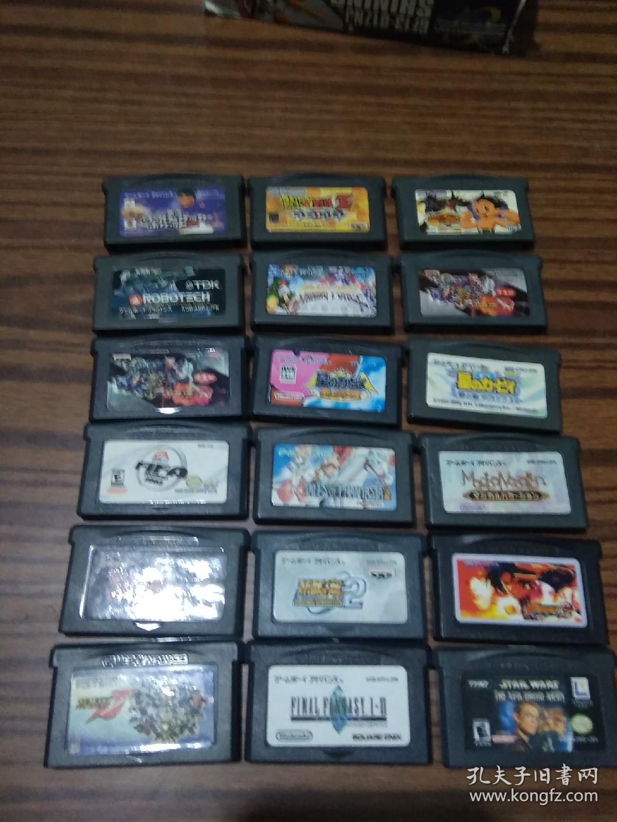 一台经典任天堂gameboyadvance手掌游戏机正常能开机玩游戏十八个经典