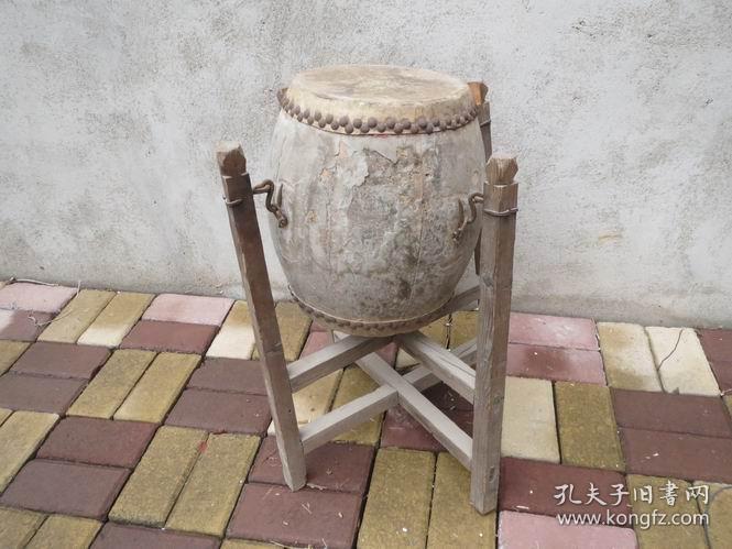 少见老式架子鼓