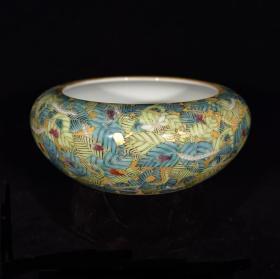 清代乾隆粉彩笔洗