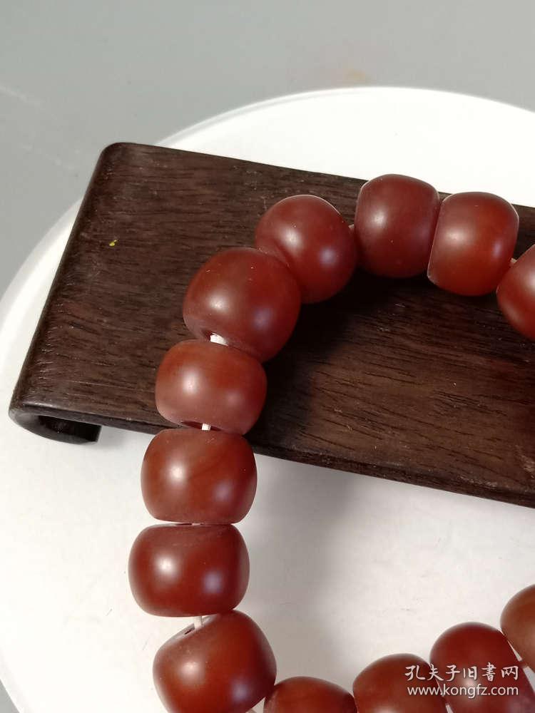清代传世少见老南红玛瑙珠手串