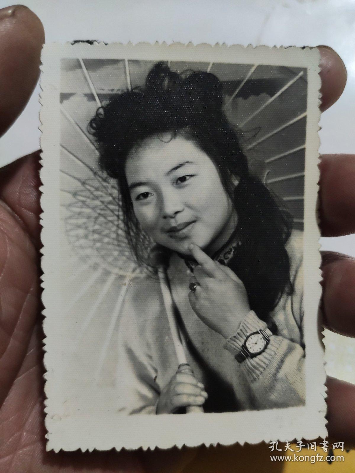 八十年代老照片一张 美女照片一张