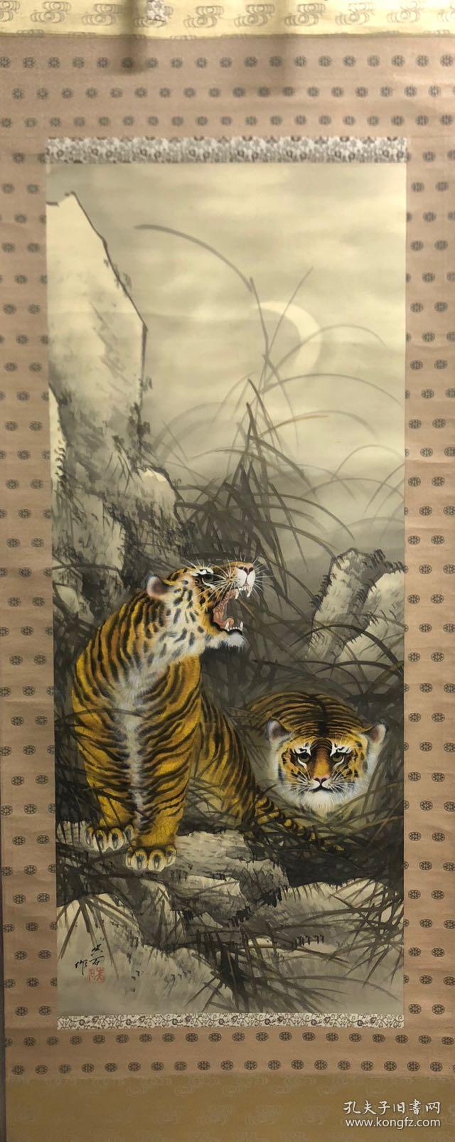 特惠,日本回流,月下双虎图,精彩大幅,三段极致装裱,吴石款