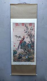 廣靈剪紙創始家族第五代傳人，山西省民間文化遺產杰出傳承人，獲“和諧中國2007年度百名優秀企業家”。山西省五一勞動獎章獲得者張棟剪紙。