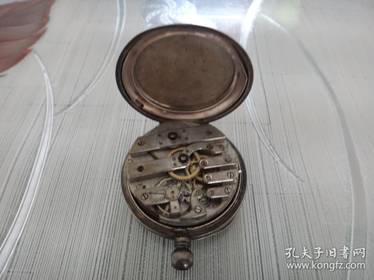 俄罗斯双枪牌老怀表