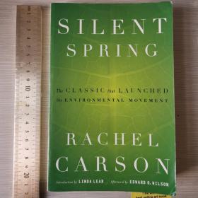 Silent spring the classic that launched the environmental movement 寂静的春天 英文原版