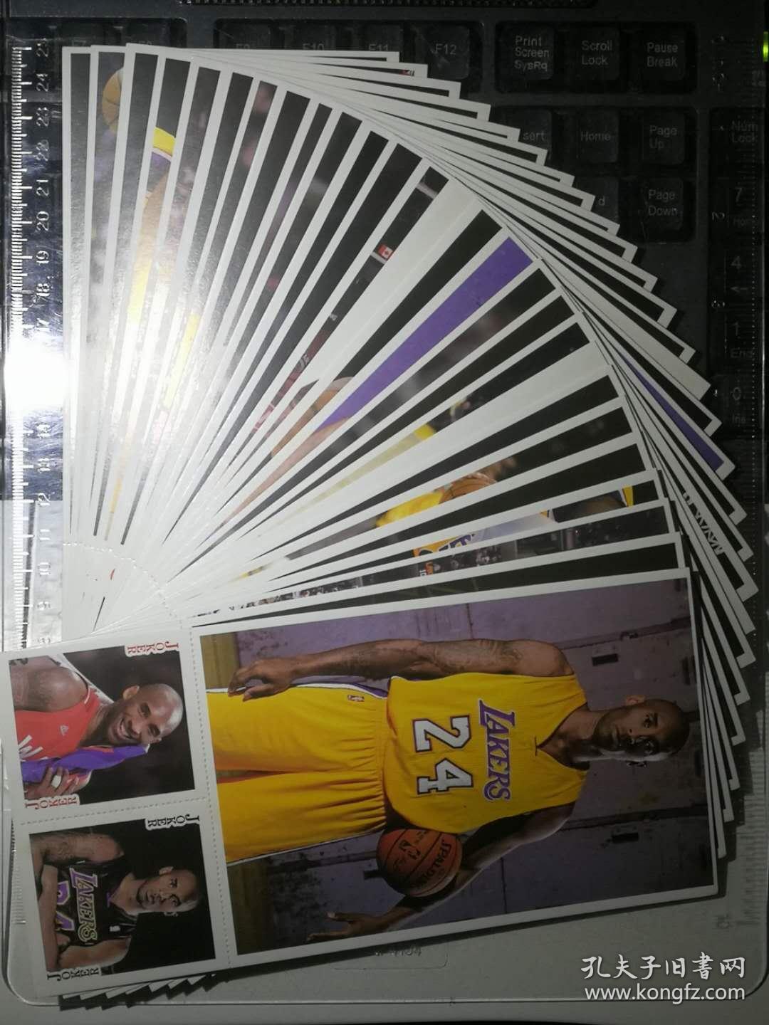 科比写真明信片27张 科比写真迷你扑克牌54张(宽9.6cm×高19.5cm)