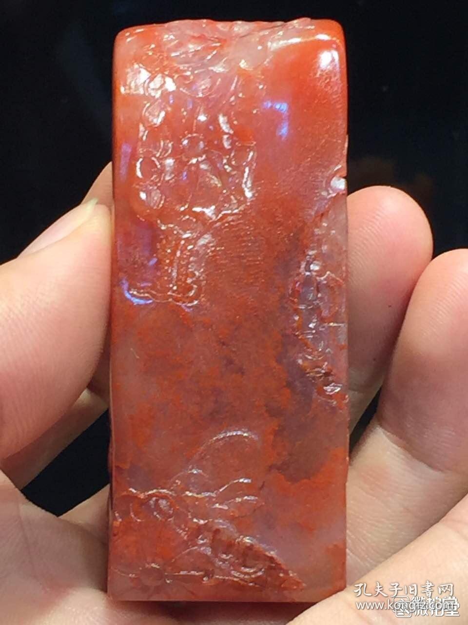 顶级桃花冻珍品寿山水洞桃花薄意印章又名浪滚桃花