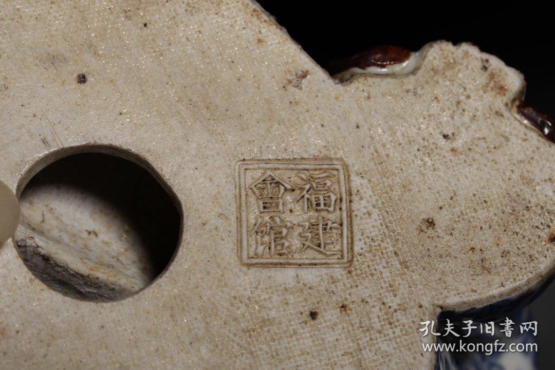 福建会馆青花铁拐李人物瓷塑像