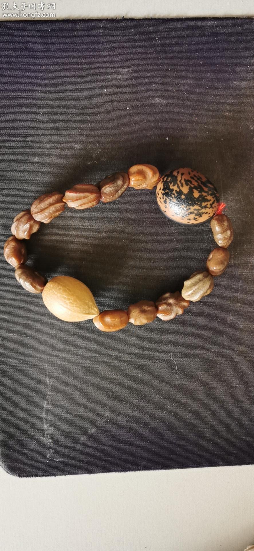 稀罕的铁树籽菩提子手串