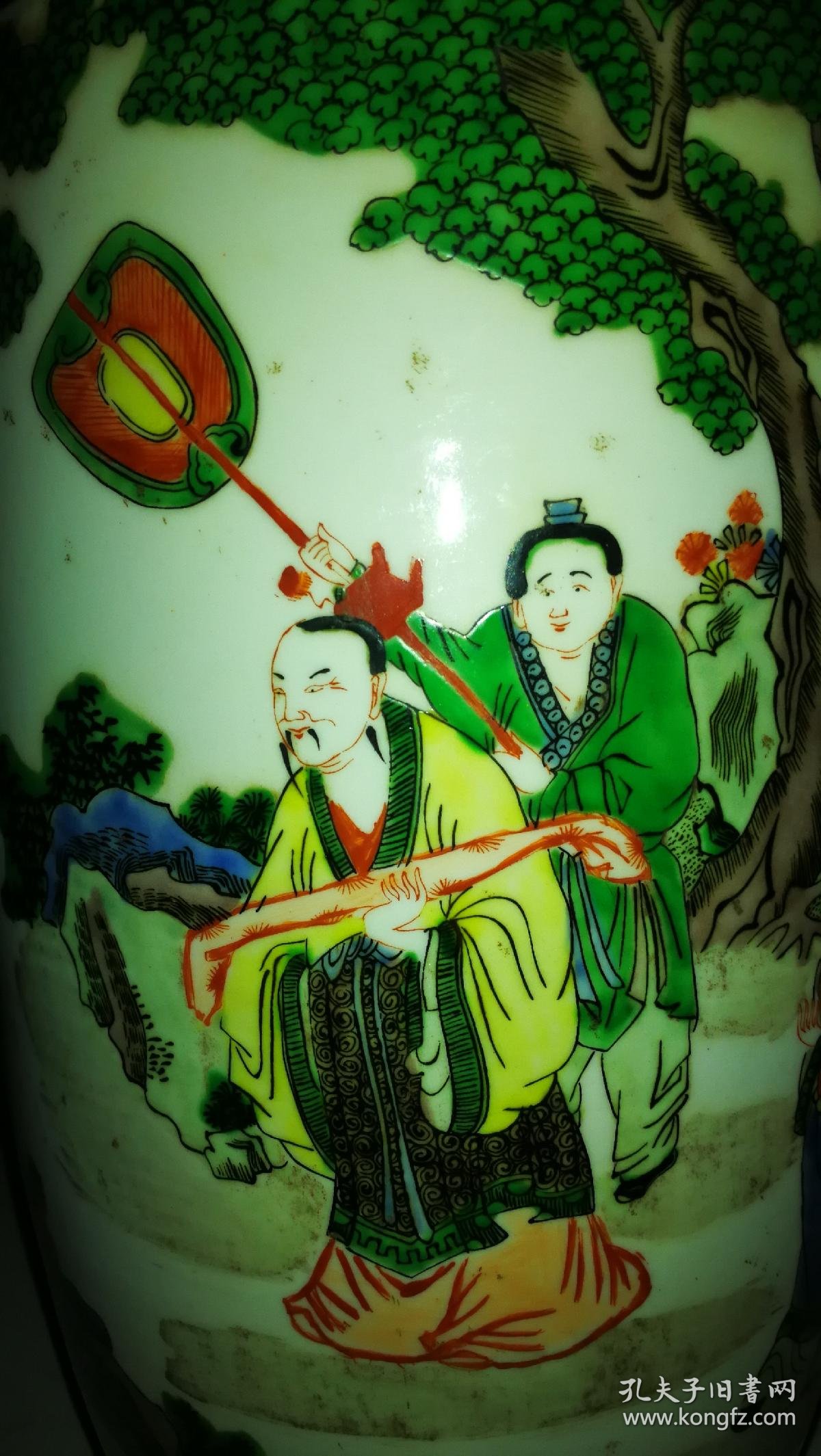 大清康熙年制翠毛蓝五彩八蛮进宝图橄榄瓶,44.5/20cm巨制.