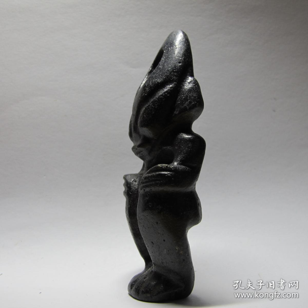 玉人】神奇的外凸大眼造型,带给世人无限遐想,以至有了三星堆是外星