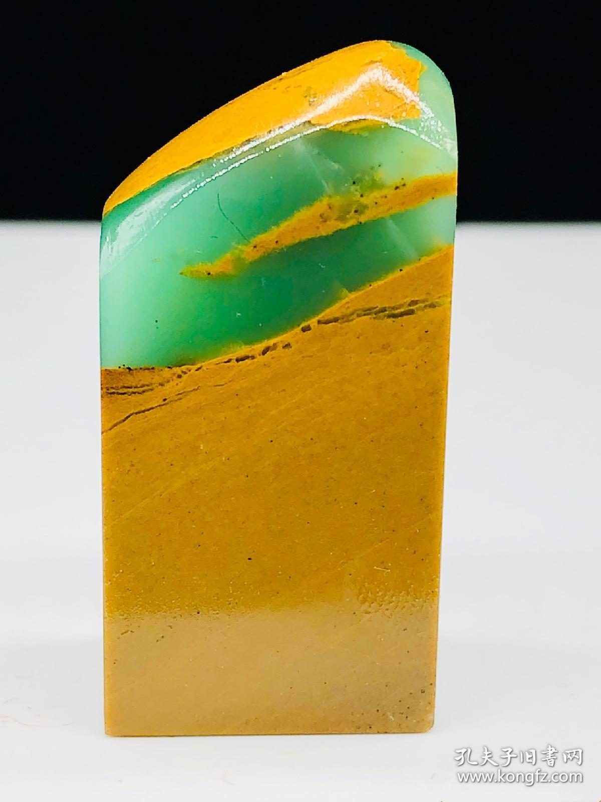 高端美品【雅安绿】【印章】像一幅天然的青绿山水画,既可以作为印章