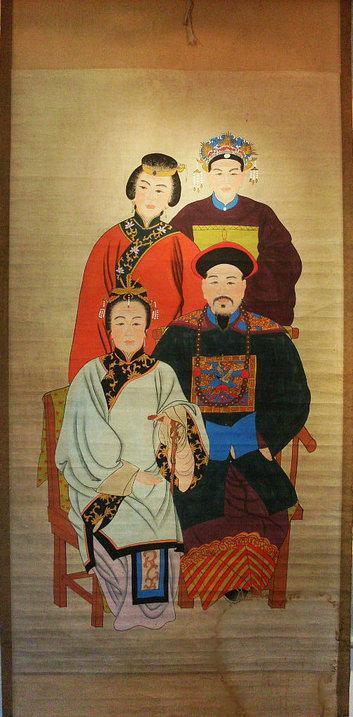 【图】清代 工笔老画 《祖宗像》当时的官宦人家 画工精细入微 大中堂